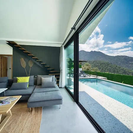 Villa Oxy Private Pools & Seaview & Heated Indoor Pool Göcek